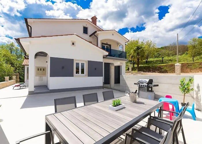 Villa By Istrialux *