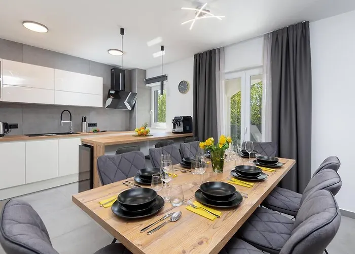 By Istrialux Benazici